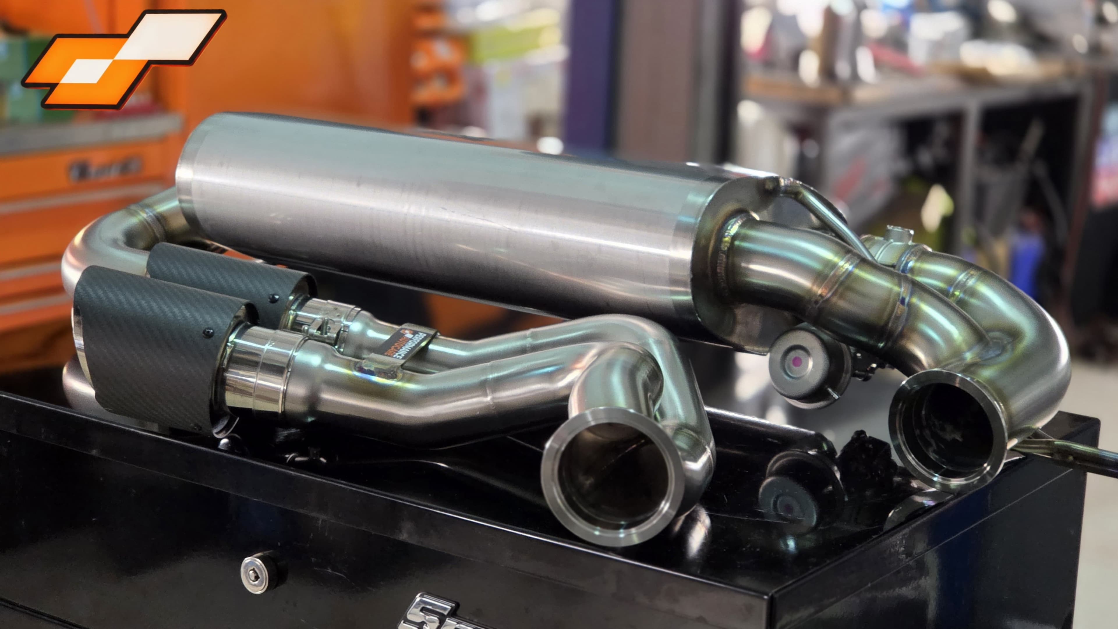 Custom exhaust fabrication detail