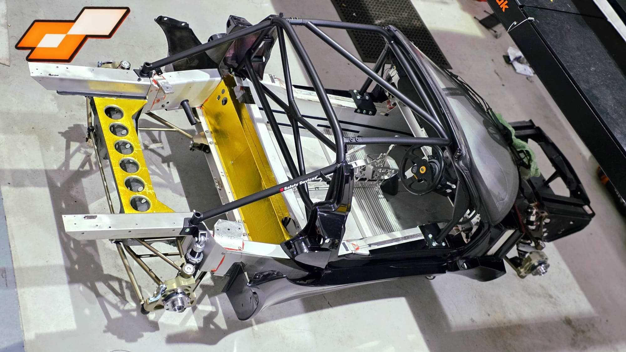 Lotus Elise S2 chassis during the Honda K-series engine swap build