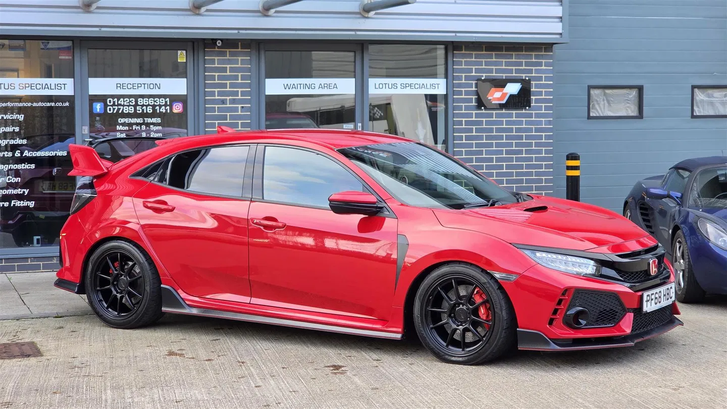 Honda Civic (MK9) VTEC Type R GT view 5